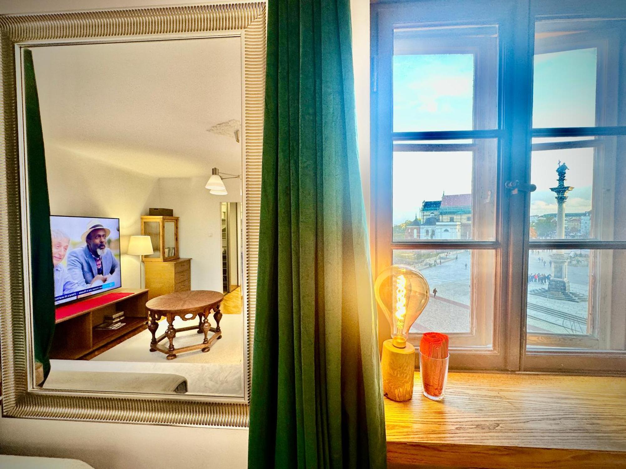 Old Town Best View Wifi 300 Mb/S Huge Screen Netflix Appletv Amazontv Varsóvia Exterior foto