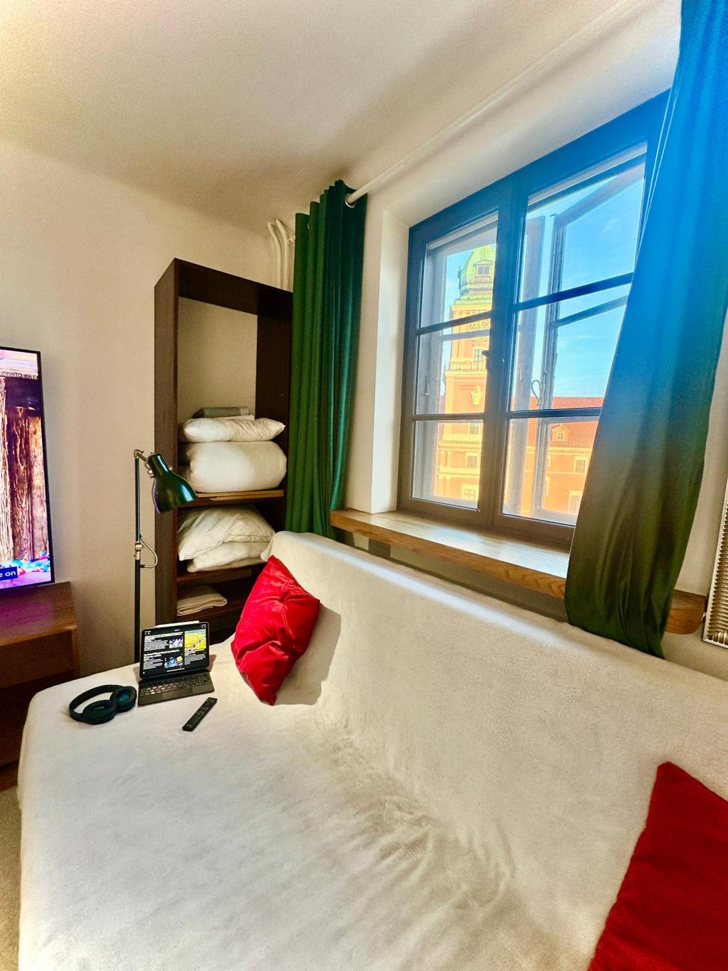 Old Town Best View Wifi 300 Mb/S Huge Screen Netflix Appletv Amazontv Varsóvia Exterior foto