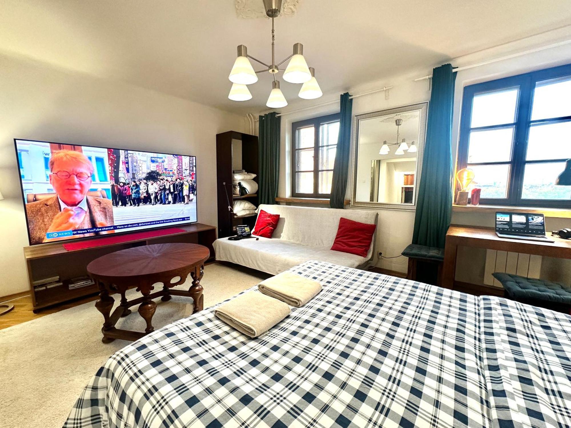 Old Town Best View Wifi 300 Mb/S Huge Screen Netflix Appletv Amazontv Varsóvia Exterior foto