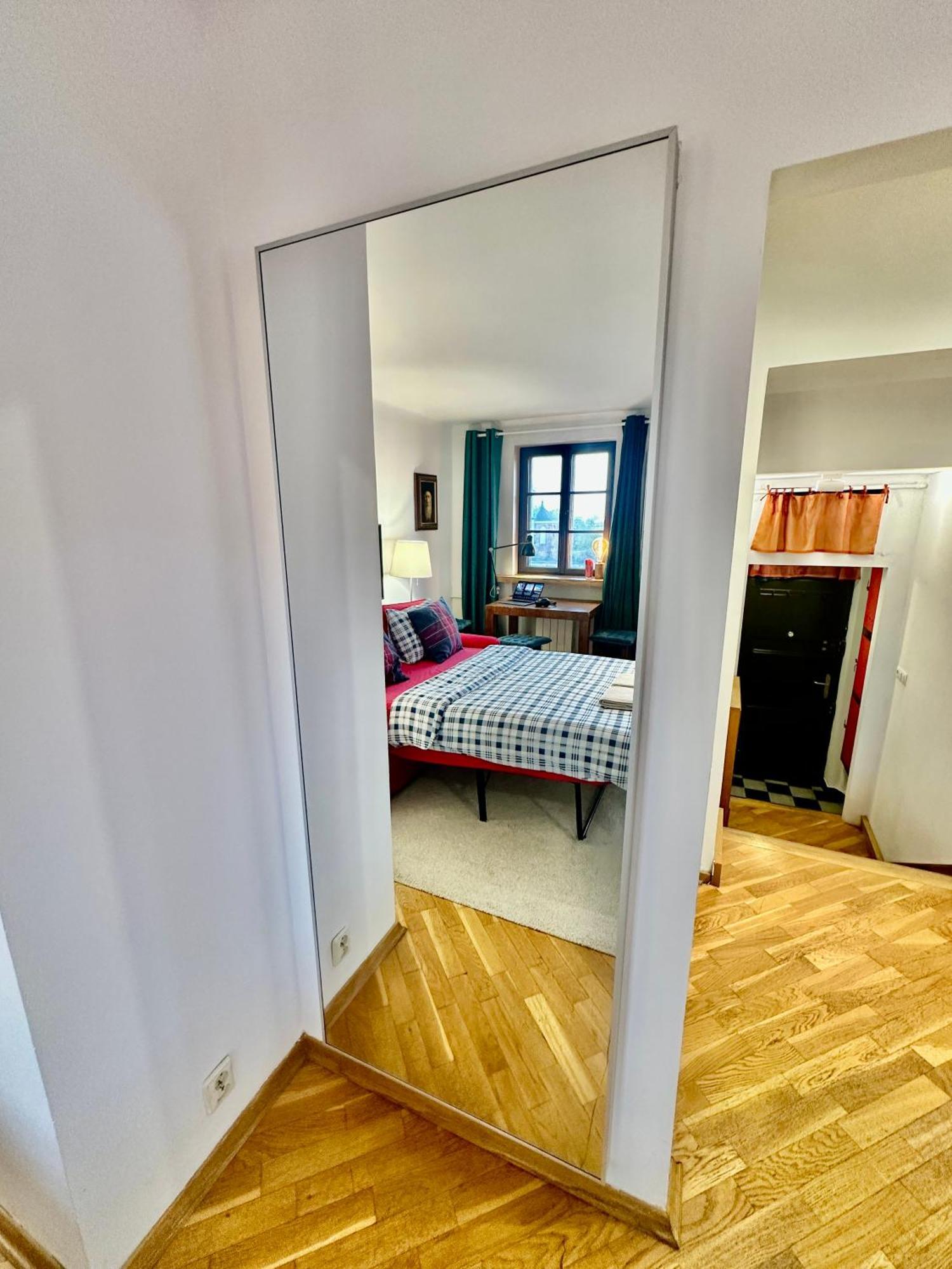 Old Town Best View Wifi 300 Mb/S Huge Screen Netflix Appletv Amazontv Varsóvia Exterior foto